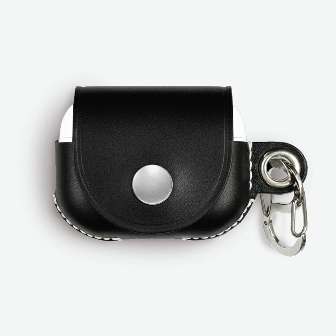 VogDUO Black leather AirPods Pro 3 keychain case with silver S carabiner clip