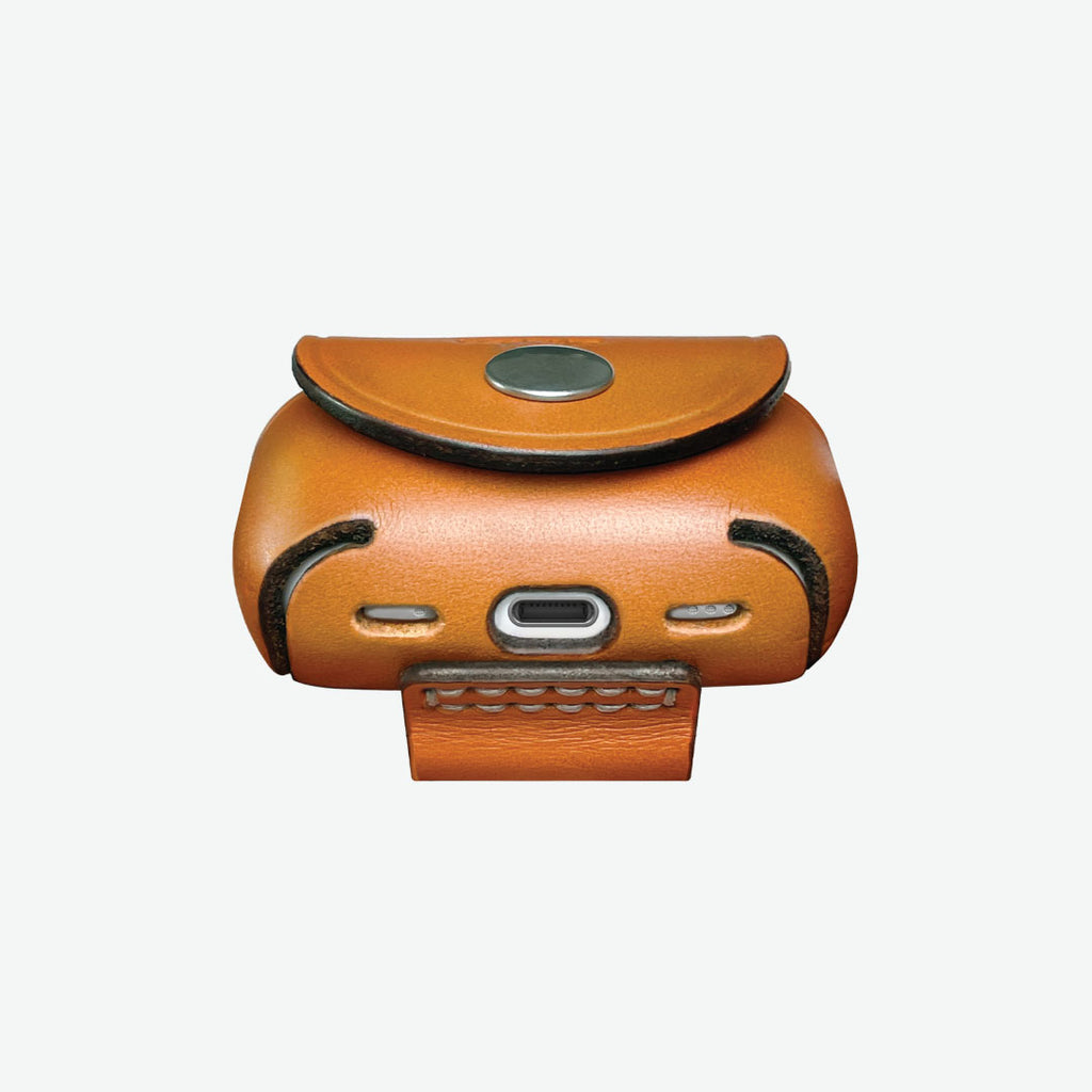 VogDUO AirPods Pro 3 Tan leather case designed with charging and sound ports