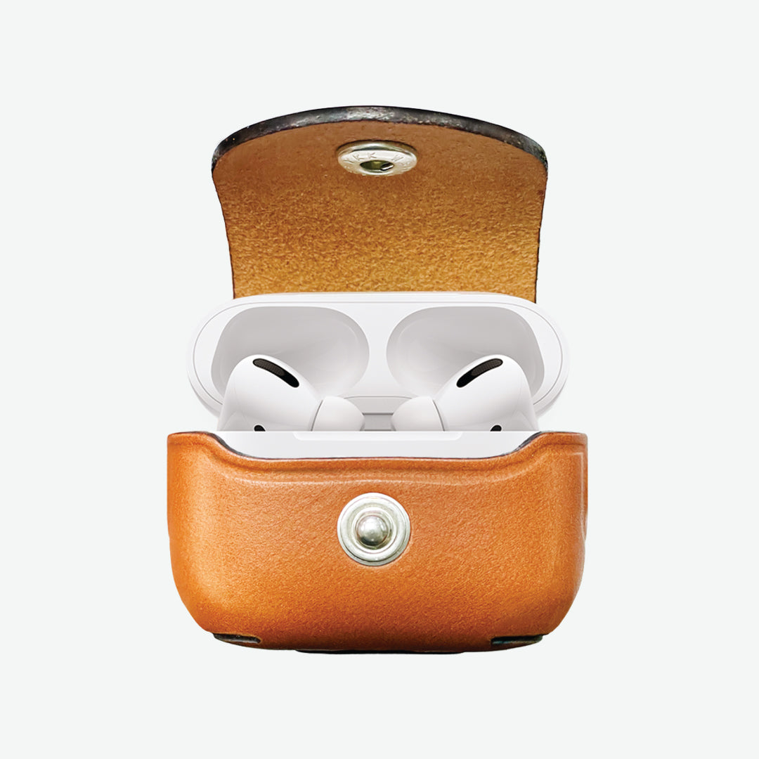 イヤホン Leather AirPods Pro Case With Clip - Tan Amazon.com